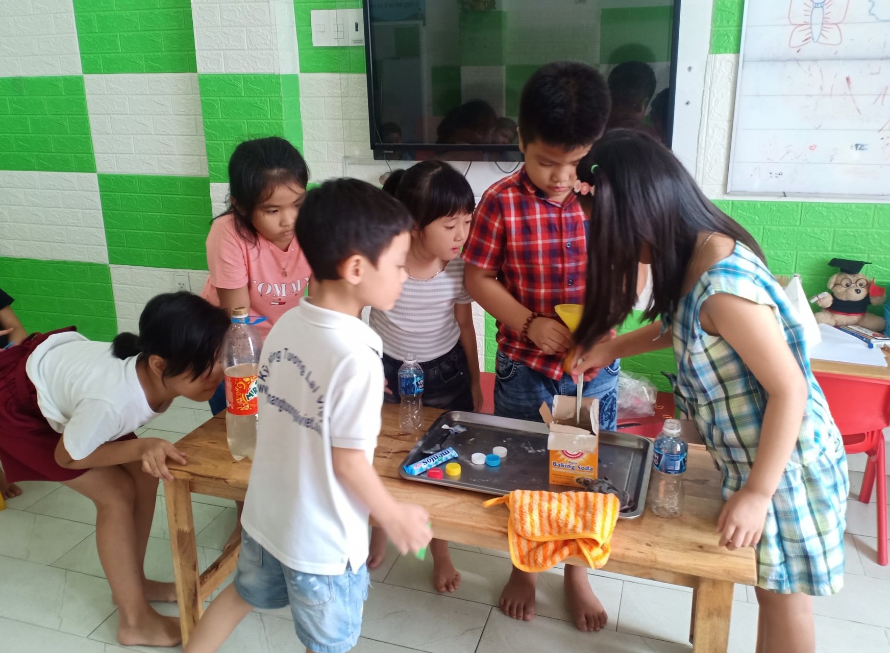Chuyện đi học hè của các bé